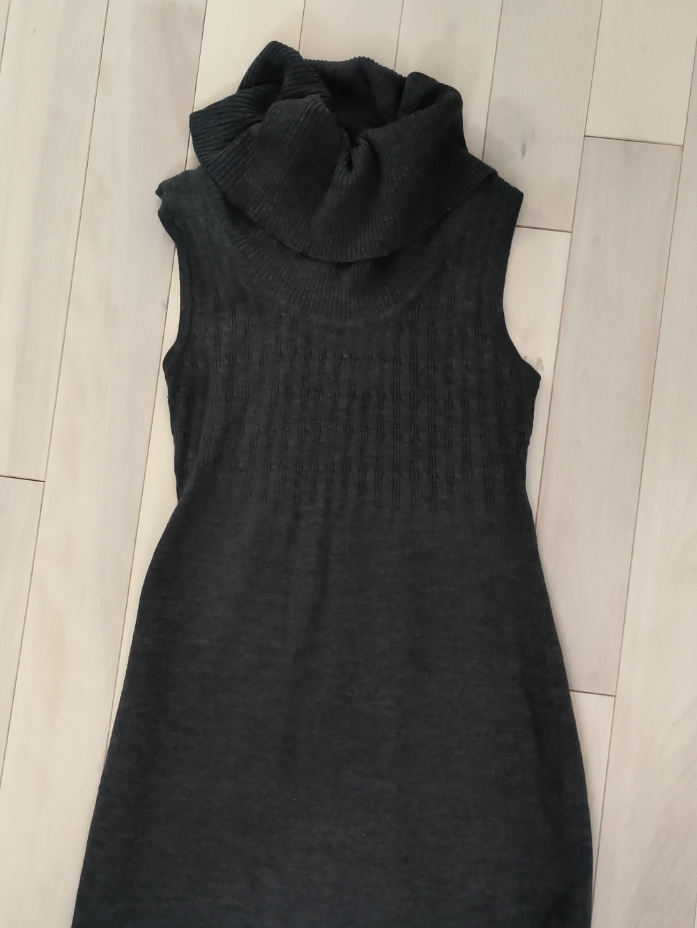 Takeout Black Sleeveless Turtleneck Sweater Dress